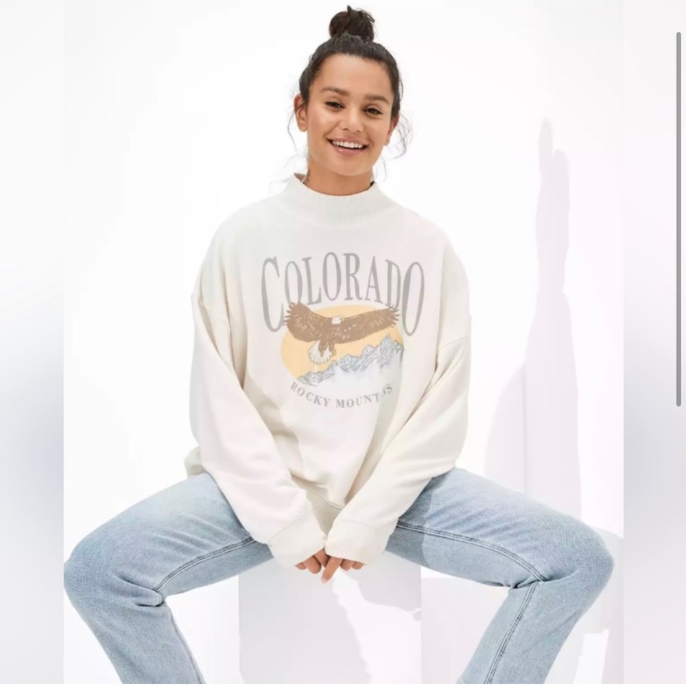SOLD ON DEPOP American Eagle Colorado Sweatshirt (cream/beige, size small) - Picture 2 of 3